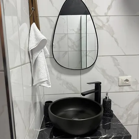Coddess In Beach,durres Apartmán *